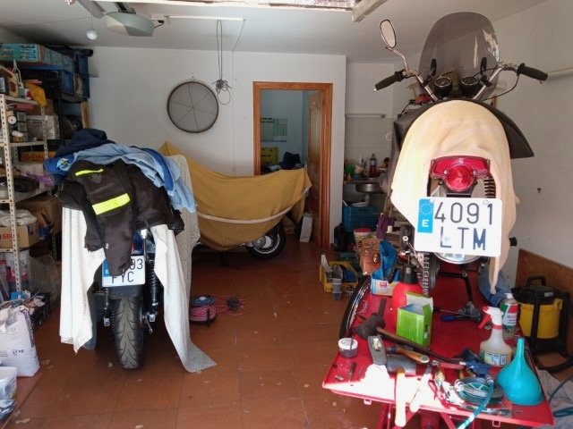 Property 2453 - Image 35